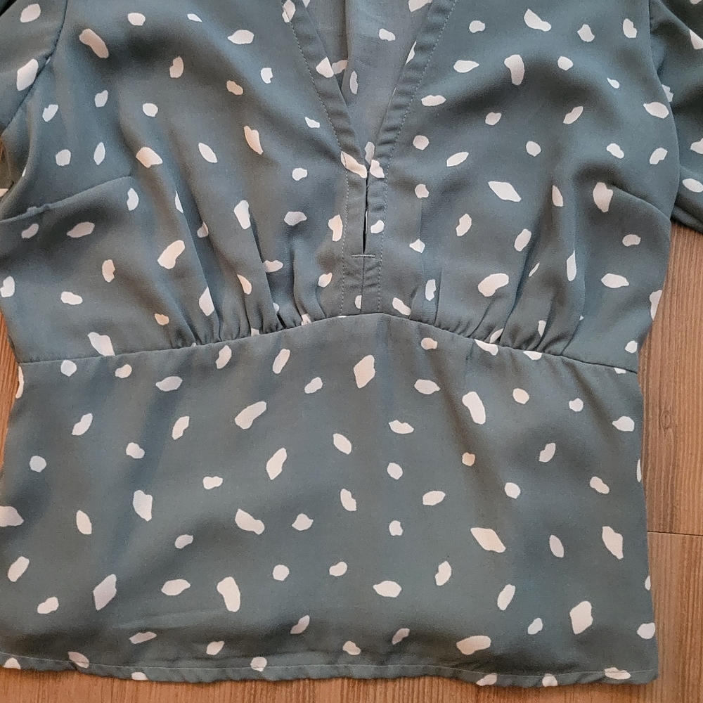 Abercrombie Peasant Top - Picture 10 of 10